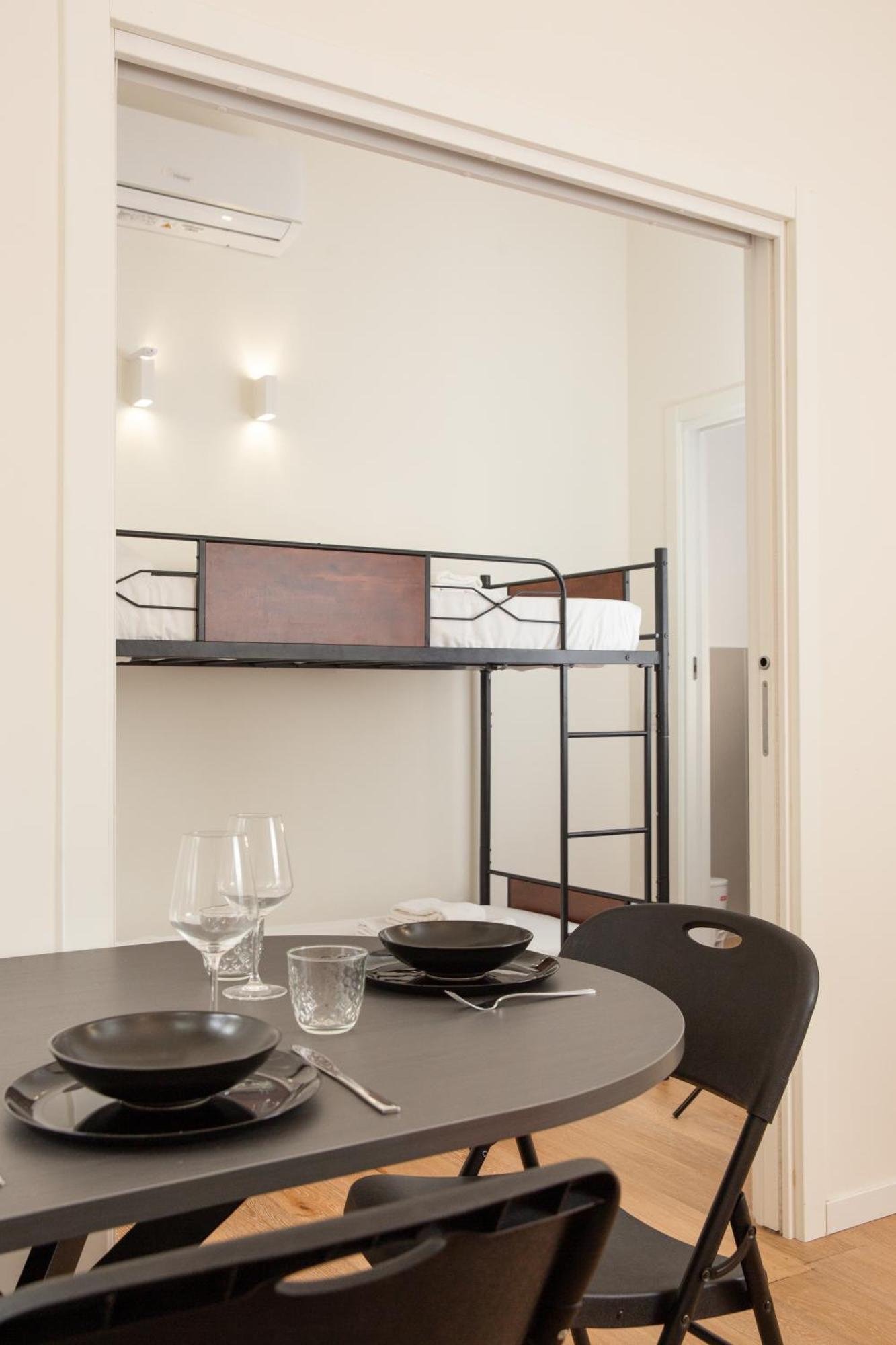 Klimt Central Station - Two Room Apartment Milano Dış mekan fotoğraf