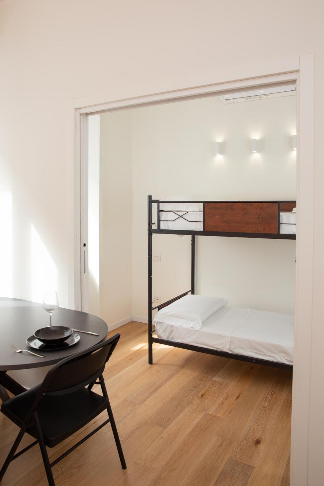 Klimt Central Station - Two Room Apartment Milano Dış mekan fotoğraf
